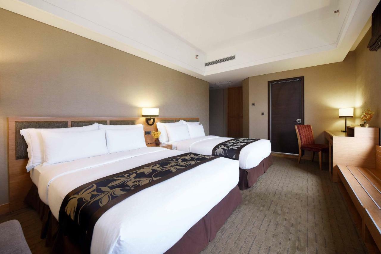 Fullon Hotel Hualien Exterior photo